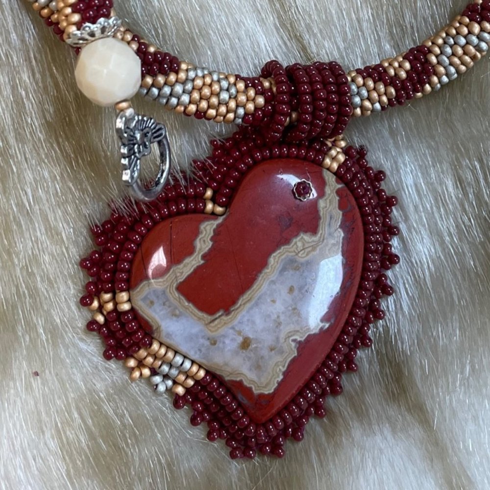 Garnet heart beaded necklace